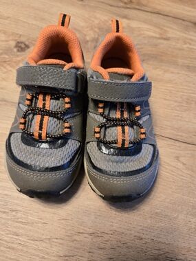 Kids Merrell Hiking Shoes Toddler Size 7.5